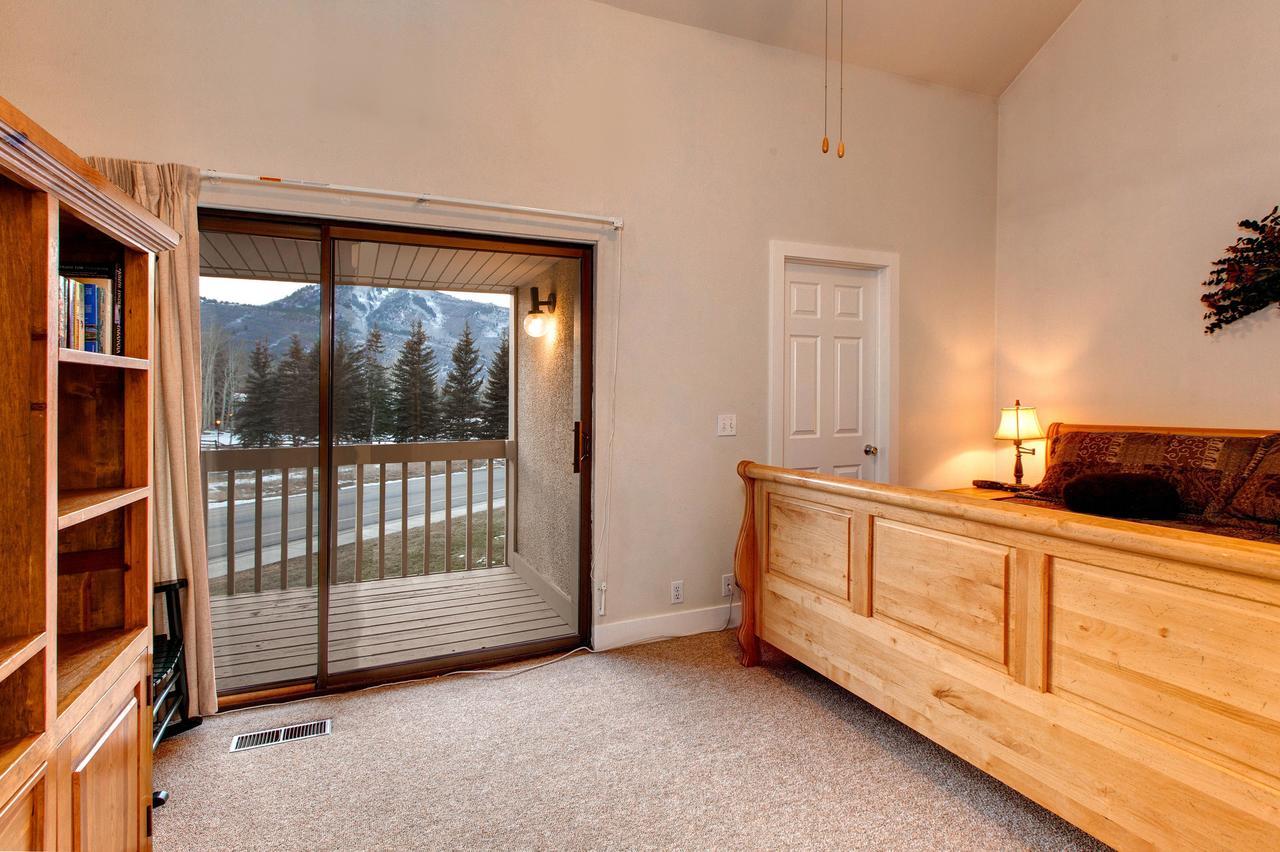 Fireside Retreat Villa Парк Сити Екстериор снимка